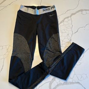Nike dri fit leggings